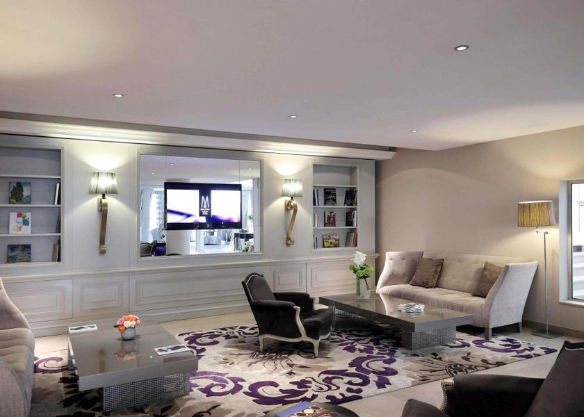 Provence - Alpes - Cote d'Azur Aix-en-Provence exterior view