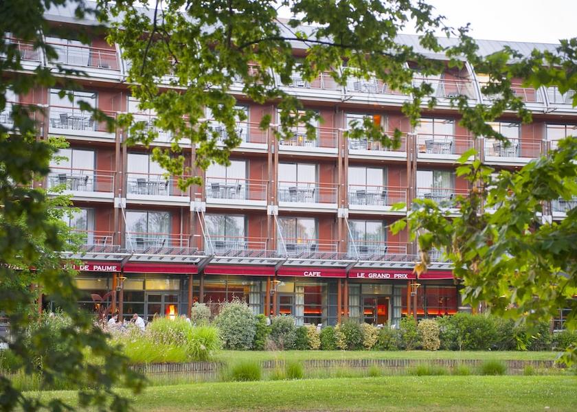 Nouvelle-Aquitaine Pau Front of property