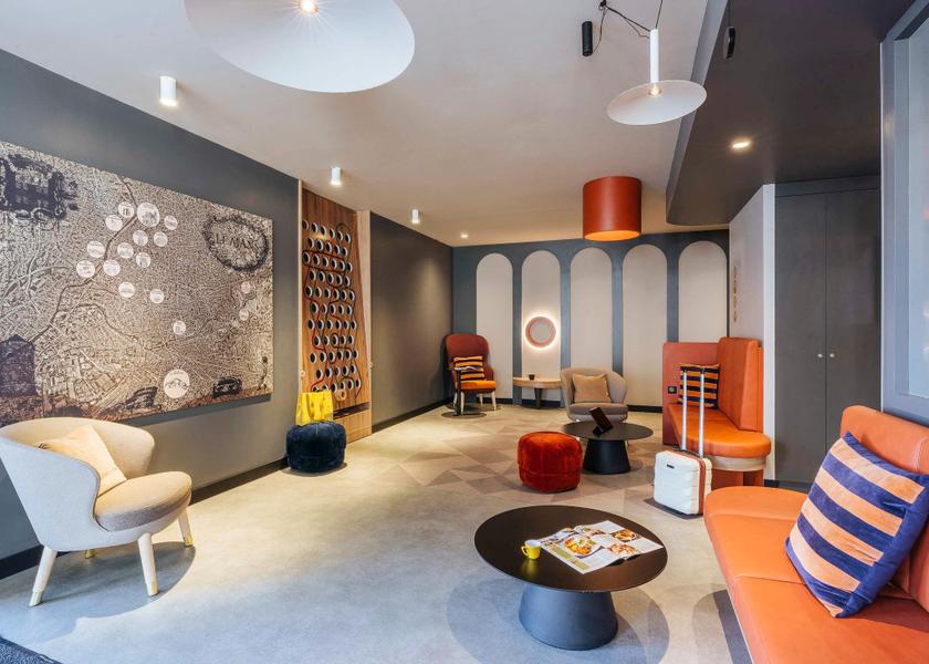 Pays de la Loire Le Mans exterior view