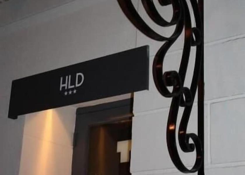 Ile-de-France Puteaux Facade