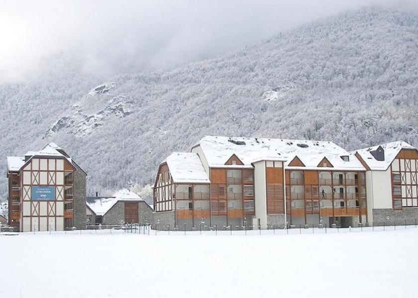 Occitanie Saint-Mamet Exterior Detail