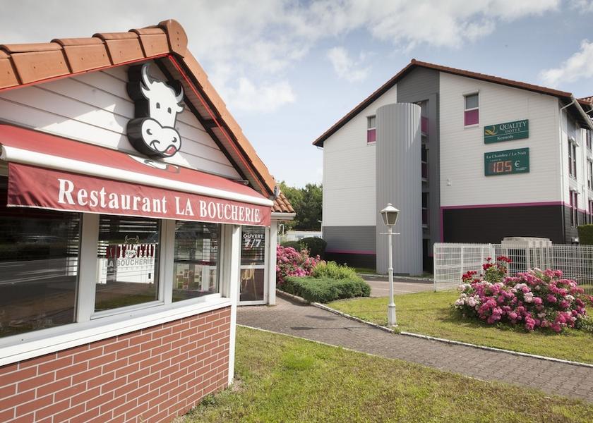 Auvergne-Rhone-Alpes Clermont-Ferrand Restaurant