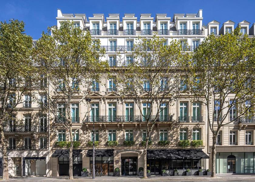 Île-de-France Paris Entrance