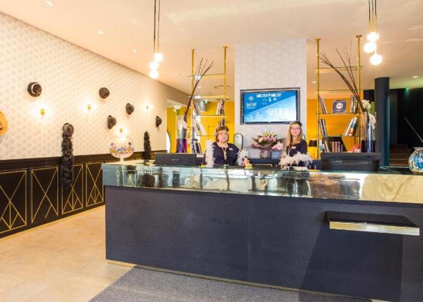 Auvergne-Rhône-Alpes Chassieu Lobby
