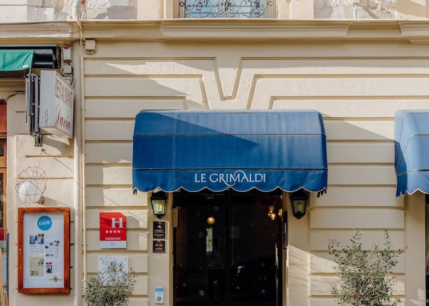 Provence - Alpes - Cote d'Azur Nice Facade