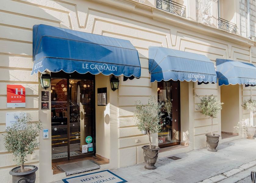 Provence - Alpes - Cote d'Azur Nice Facade
