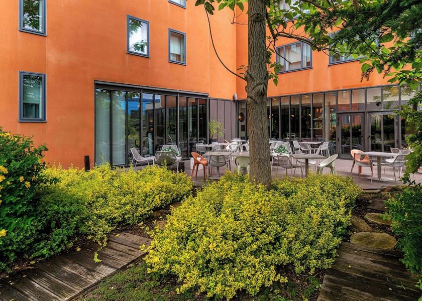 Grand Est Reims Sports Bar