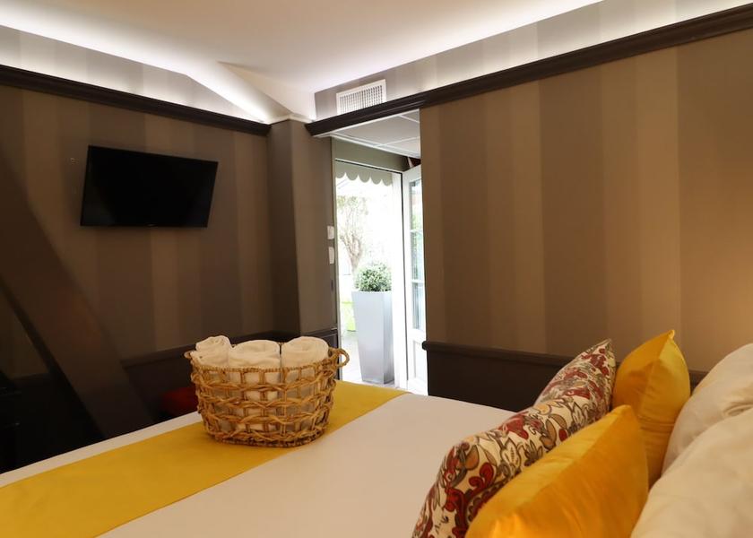 Auvergne-Rhône-Alpes Lyon Rooms