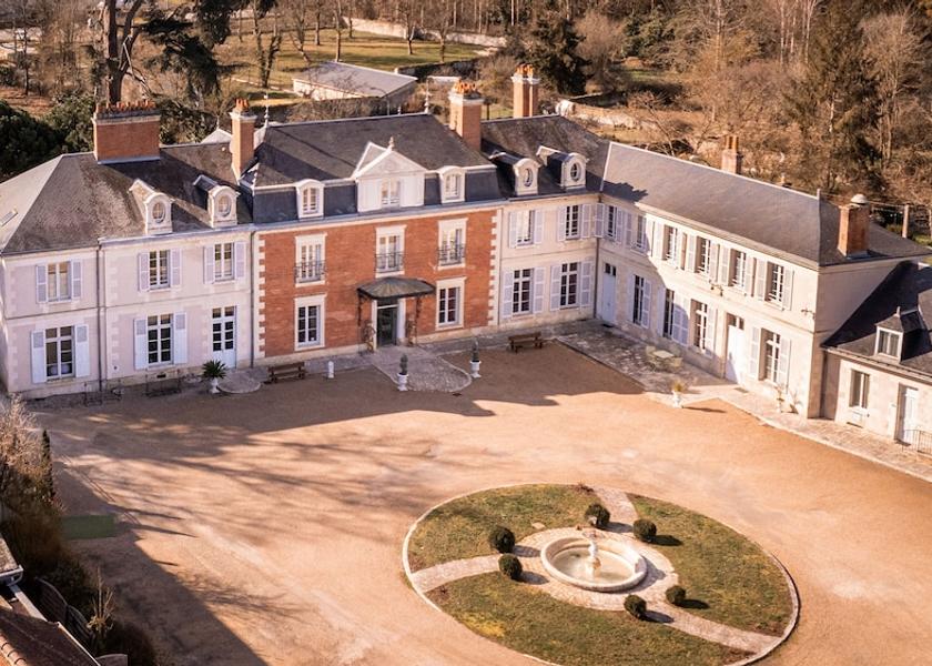 Centre-Loire Valley Mosnes Exterior
