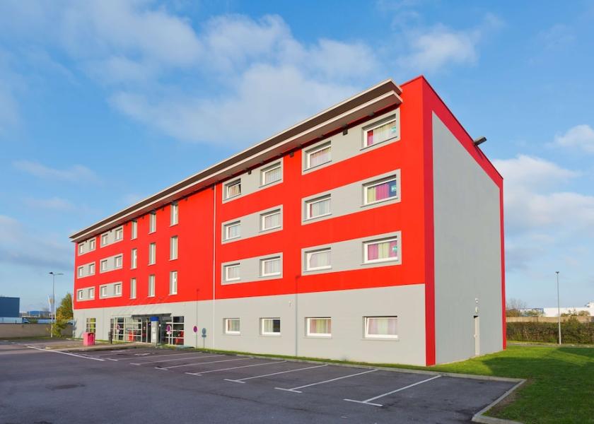 Grand Est Thionville Exterior Detail