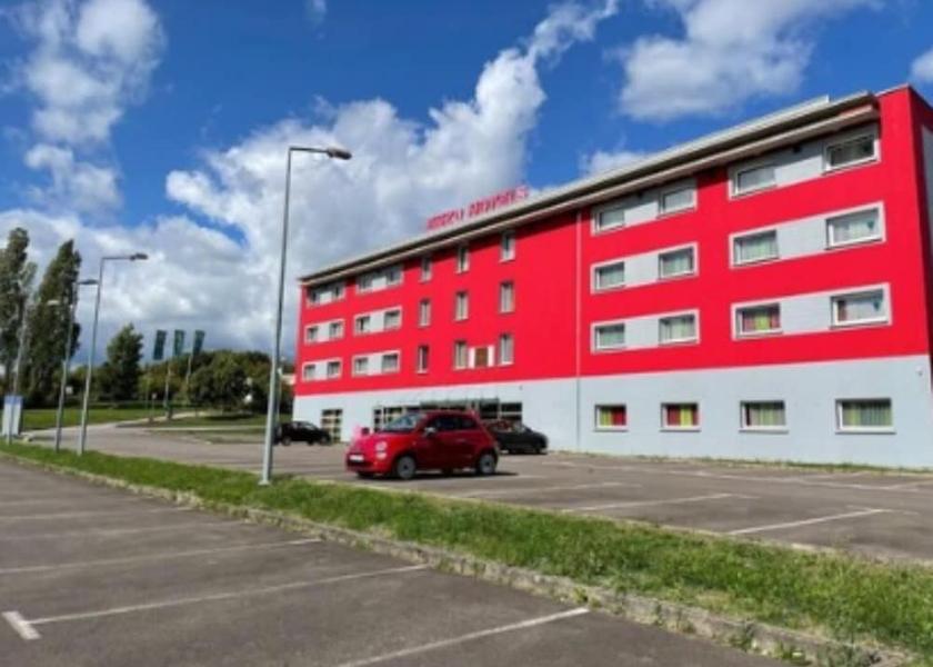 Grand Est Thionville Facade