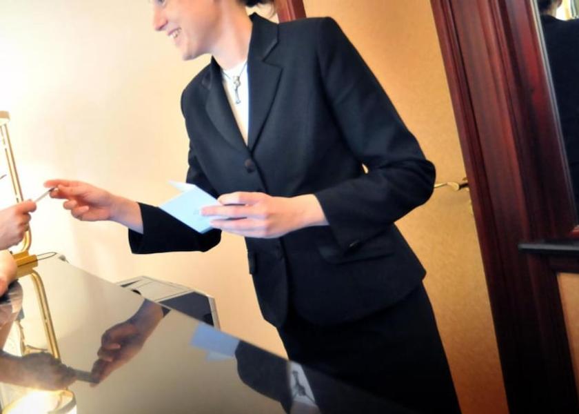 Auvergne-Rhone-Alpes Royat Reception