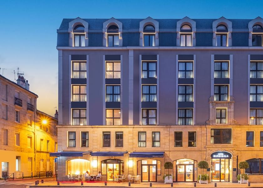 Nouvelle-Aquitaine Bordeaux Facade