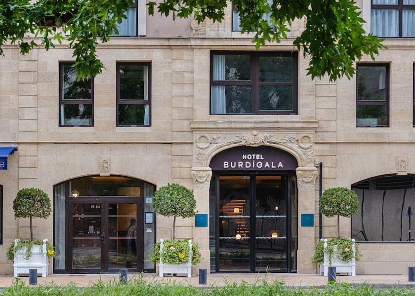Nouvelle-Aquitaine Bordeaux Exterior Detail