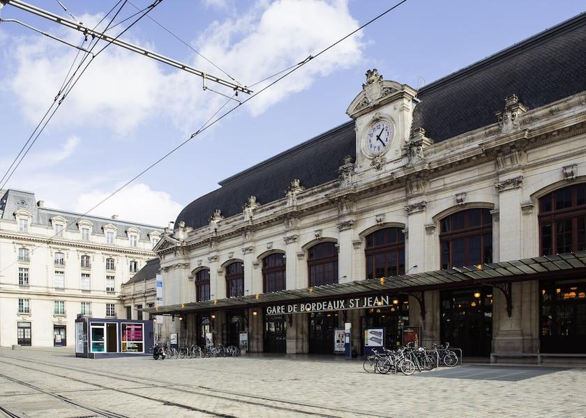 Nouvelle-Aquitaine Bordeaux Exterior