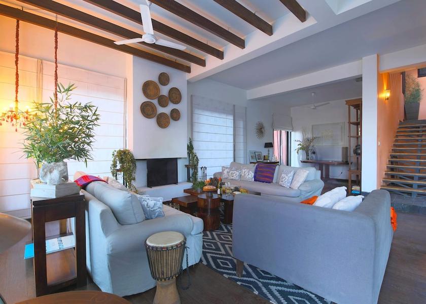 Himachal Pradesh Kasauli Living Area
