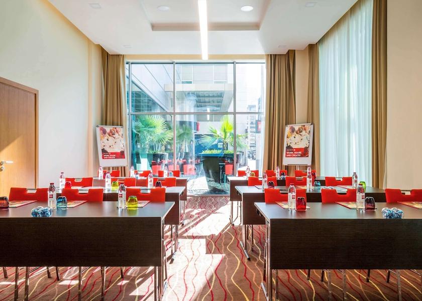 Dubai Dubai Meeting Room