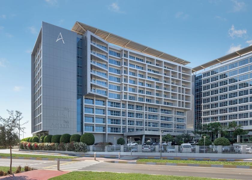 Abu Dhabi Abu Dhabi Exterior Detail