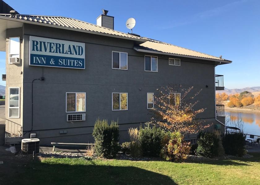 British Columbia Kamloops Property Grounds