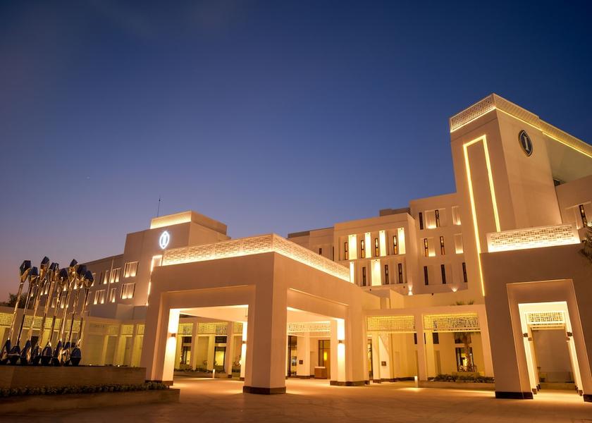 Fujairah Emirate Al Aqah Property entrance