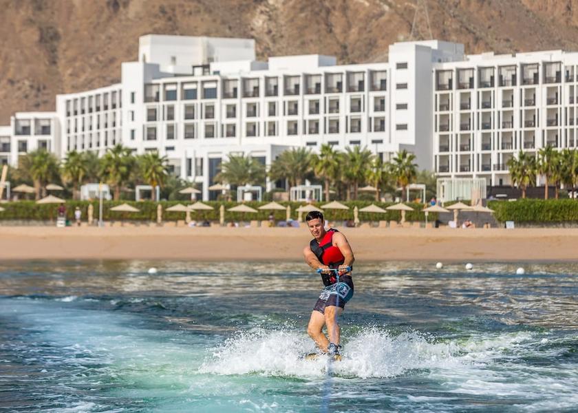 Fujairah Fujairah Snowboarding