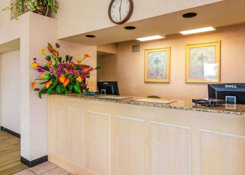 Mississippi Gulfport Lobby