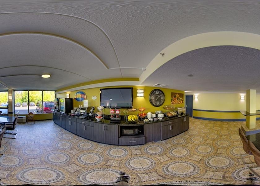 Illinois Addison Breakfast Area