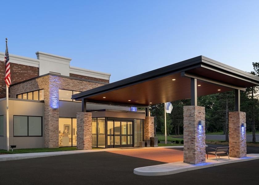 New York Plattsburgh Exterior Detail