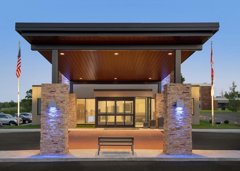 New York Plattsburgh Exterior Detail