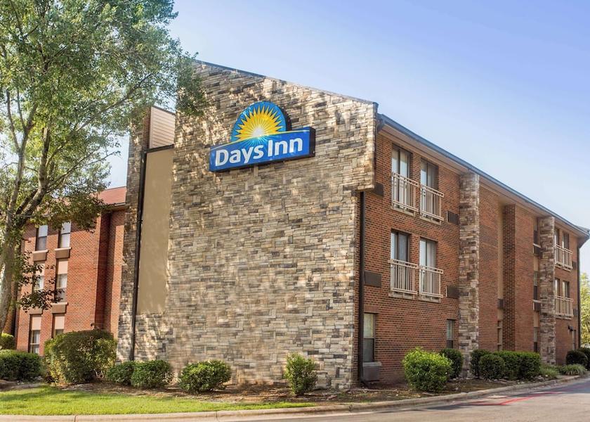 North Carolina Morrisville Exterior Detail