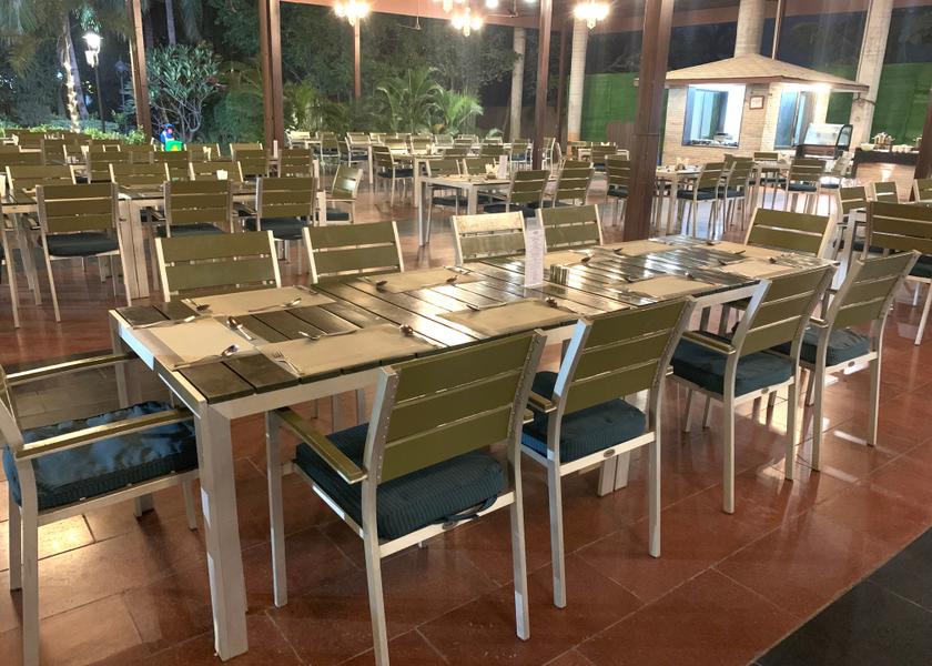 Gujarat Vadodara Food & Dining