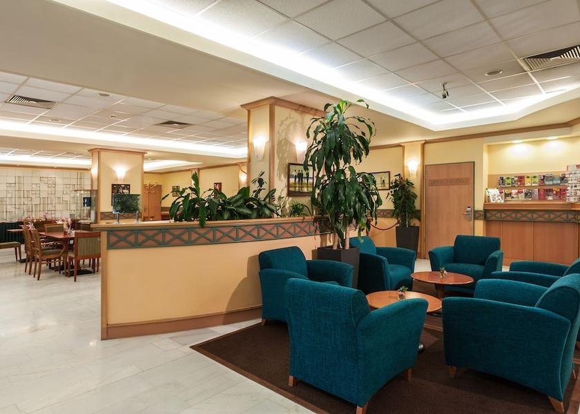  Budapest Lobby