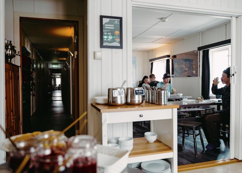  Longyearbyen Breakfast Area