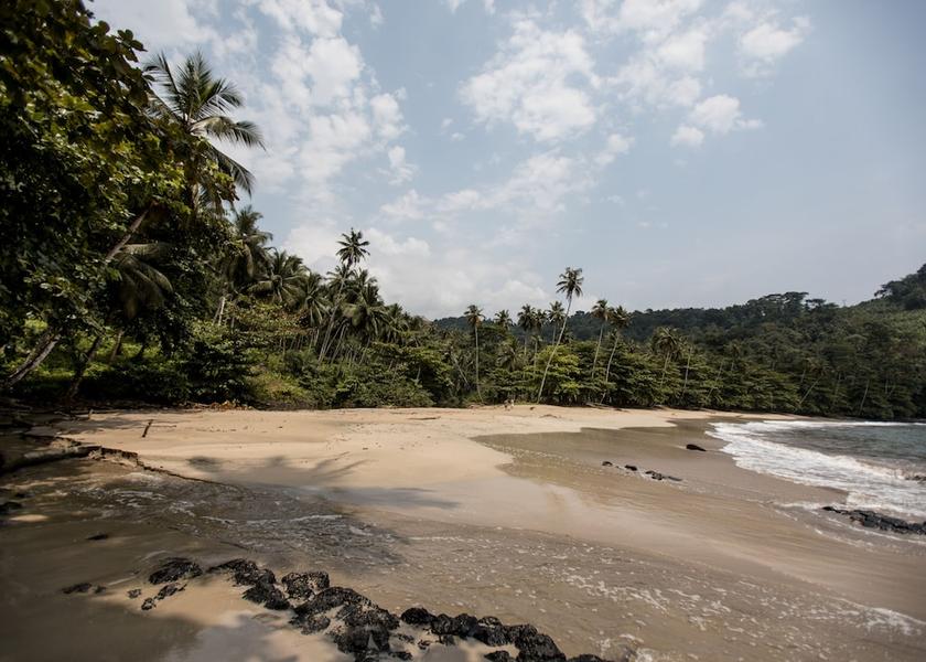 Cantagalo Santana Beach