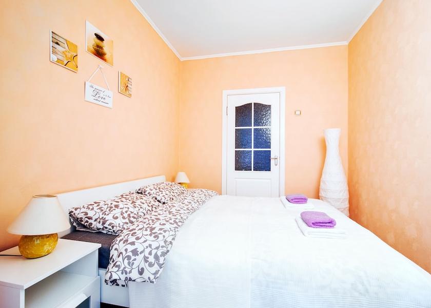  Minsk Room