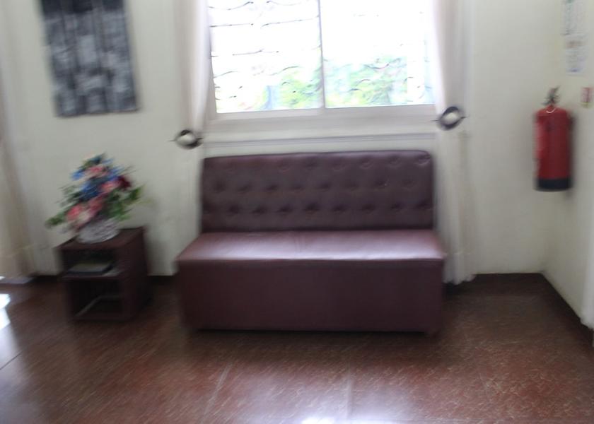  Edea Lobby