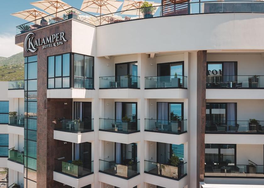 Bar Municipality Bar Exterior