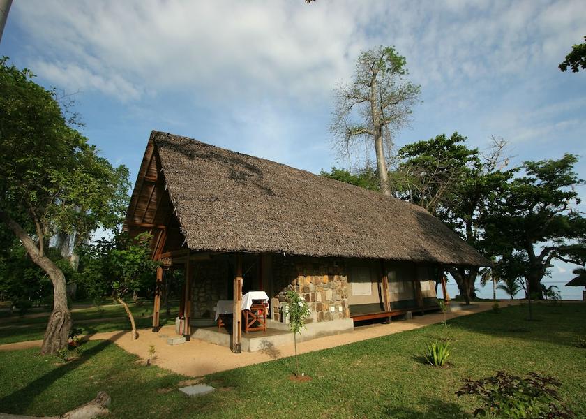  Andranira Exterior Detail