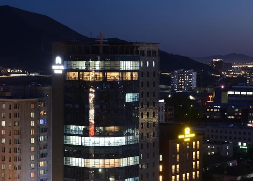  Ulaanbaatar Facade