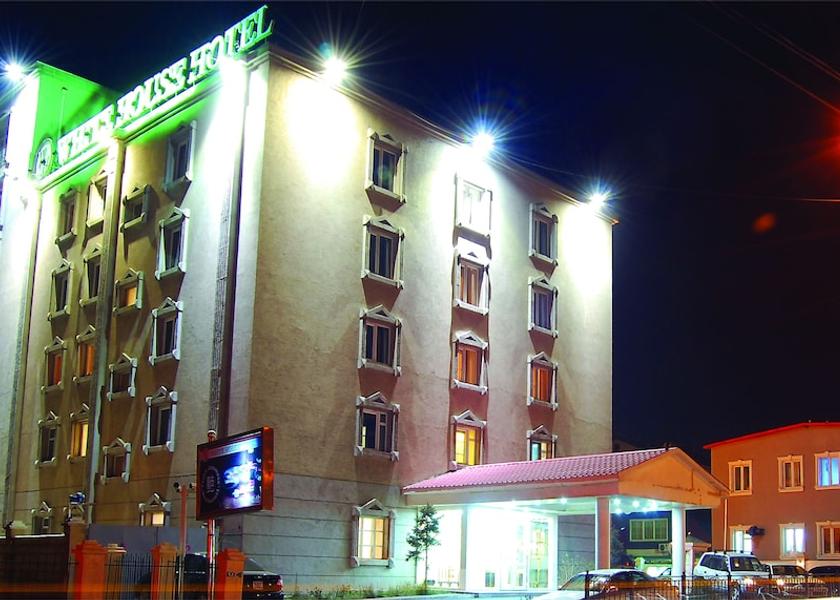  Ulaanbaatar Entrance