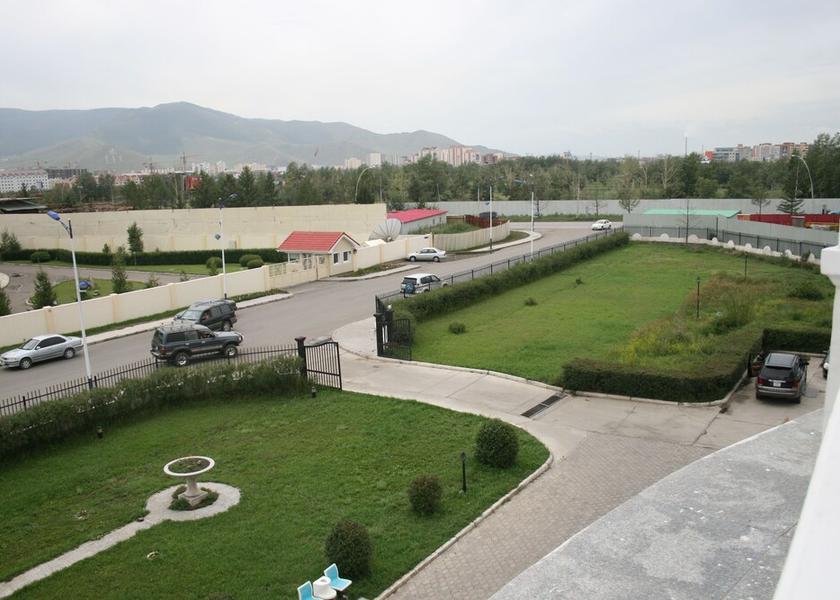  Ulaanbaatar Facade