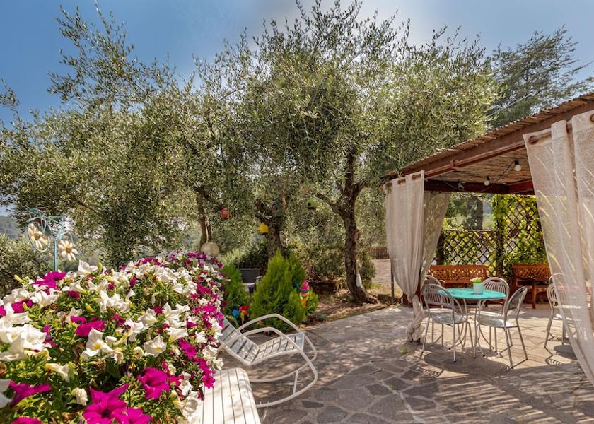Liguria Arcola Garden