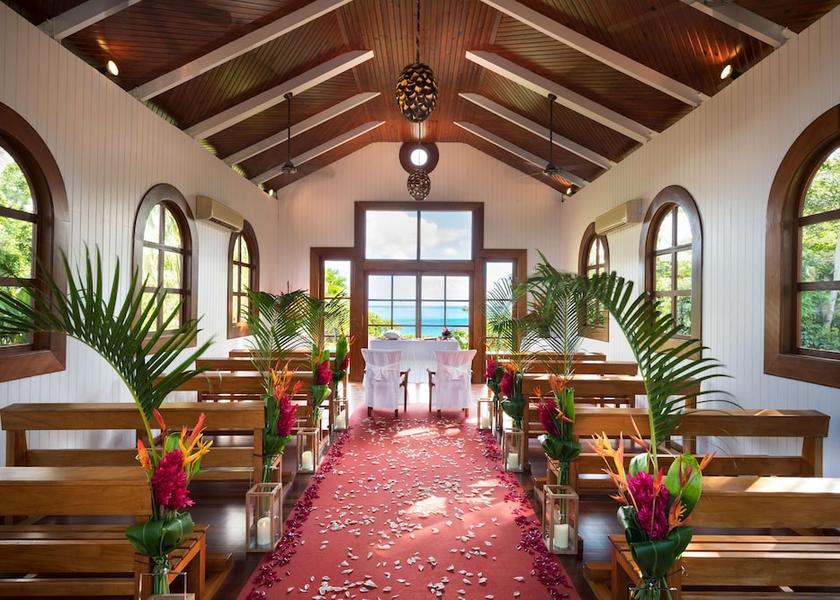  Bora Bora Meeting Room