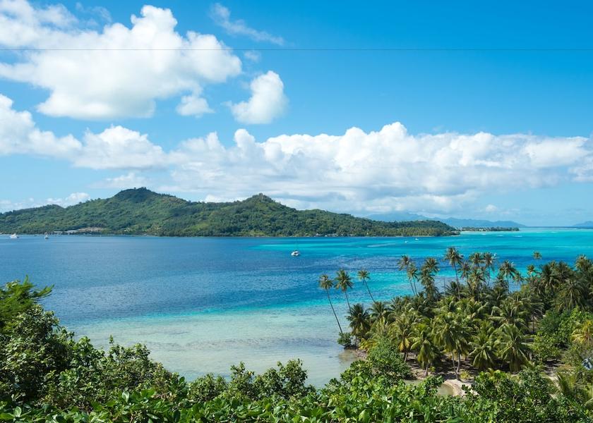  Bora Bora Exterior Detail