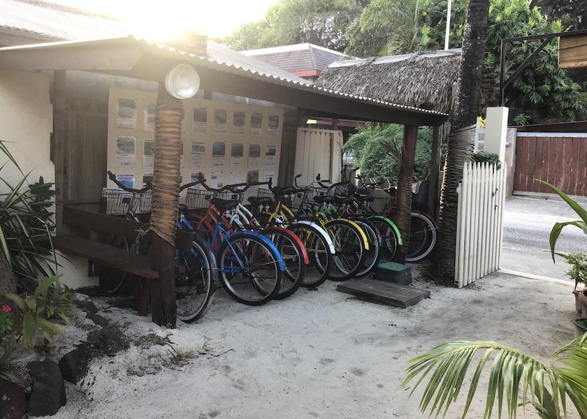 Leeward Islands Bora Bora Bicycling
