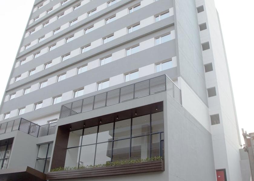  Ciudad Del Este Facade