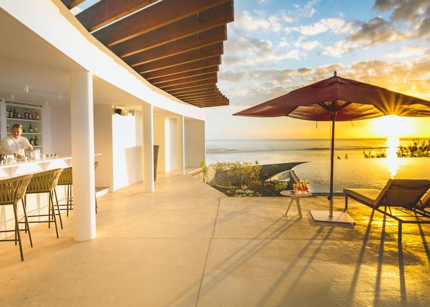  Saint-Paul Pool Side Bar