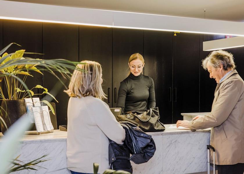 Flemish Region Mol Reception