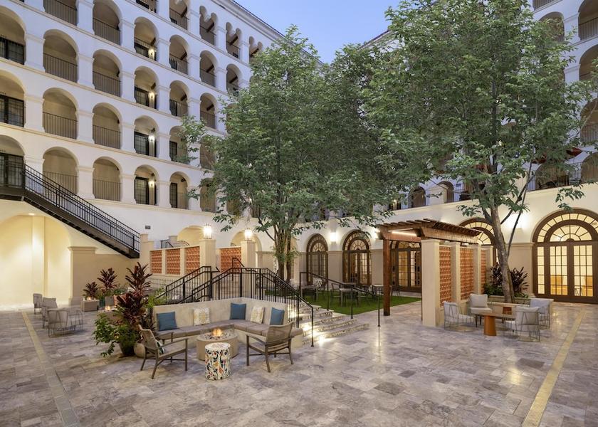 Texas Austin Courtyard