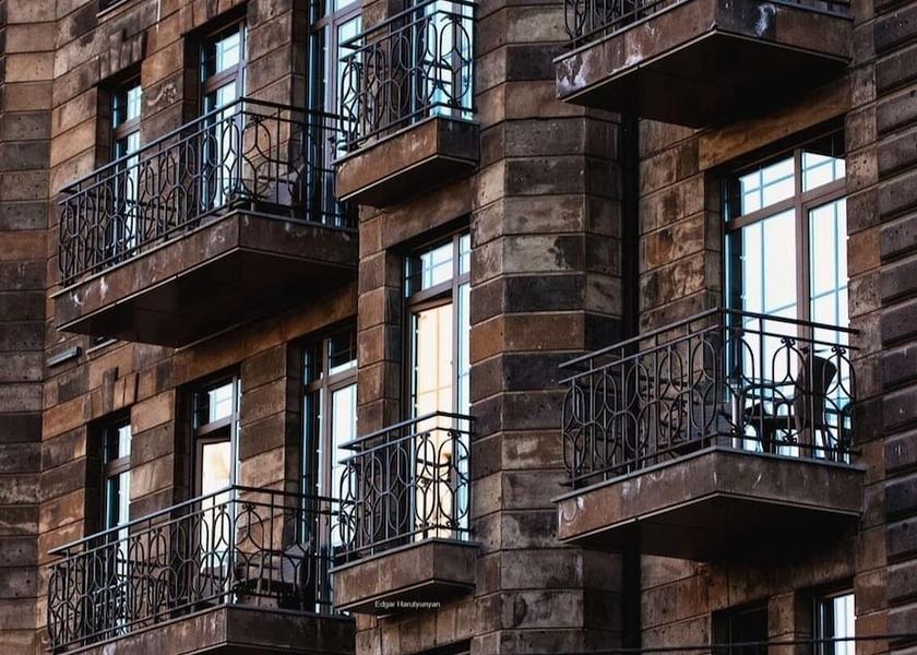  Yerevan Terrace/patio